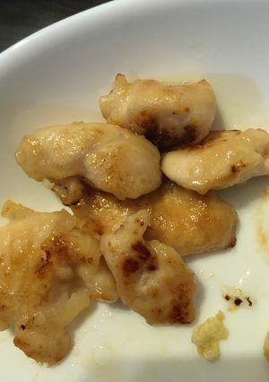塩麹に漬けた鶏ササミに醤油を垂らして焼く-レシピのメイン写真