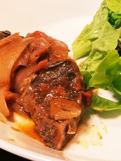 牛肉の赤ワイン煮込み-レシピのメイン写真