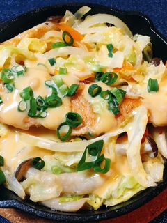 フライパンで簡単!鮭のちゃんちゃん焼き-レシピのメイン写真