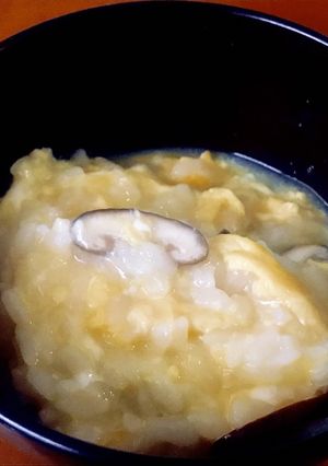 風邪の時に！きのこと卵の雑炊-レシピのメイン写真