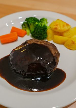 ハンバーグ-レシピのメイン写真