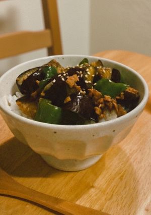 大豆ミートでヘルシー麻婆なす丼-レシピのメイン写真