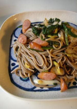 めんつゆバターで焼き！？蕎麦-レシピのメイン写真