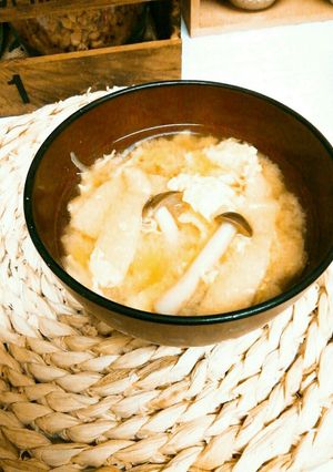しめじのお味噌汁-レシピのメイン写真