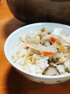 白だしで ごぼう長ネギの炊き込みご飯-レシピのメイン写真