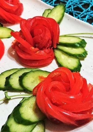 簡単！華やか！【トマトdeバラの花】-レシピのメイン写真