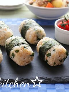 ごま油香る!かつお節とニラのおにぎり-レシピのメイン写真