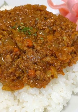 肉そぼろリメイク簡単レンジでキーマカレー-レシピのメイン写真