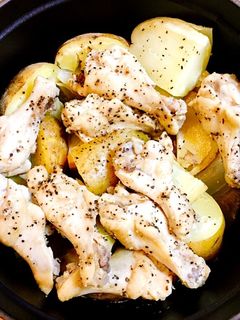 ストウブ で簡単!手羽元と野菜のオイル煮-レシピのメイン写真
