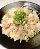 レンジで簡単♪キャベツの千切りの豚バラ蒸