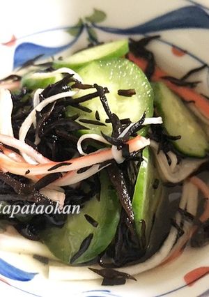 ヘルシー♪キュウリとヒジキの酢の物-レシピのメイン写真