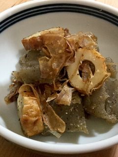 こんにゃくとちくわの甘辛炒め-レシピのメイン写真
