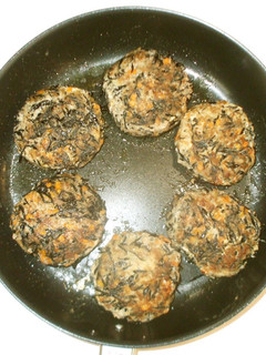 ひじきハンバーグ♪簡単ひじき煮リメイク-レシピのメイン写真
