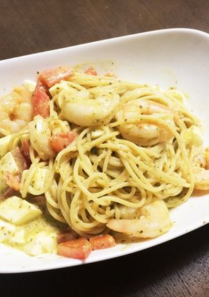 海老とモッツァレラとトマトのバジルパスタ-レシピのメイン写真