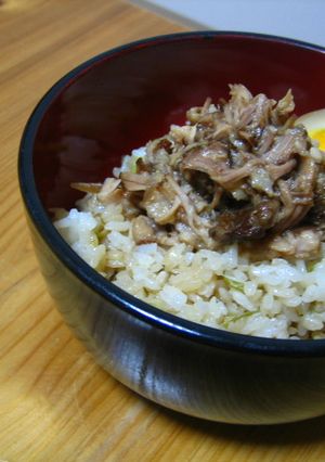 ちょい辛　豚の角煮丼（ねぎめし風）-レシピのメイン写真