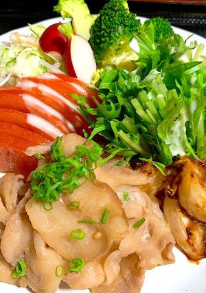 豚バラと蕪のにんにく醤油焼き 野菜色々-レシピのメイン写真