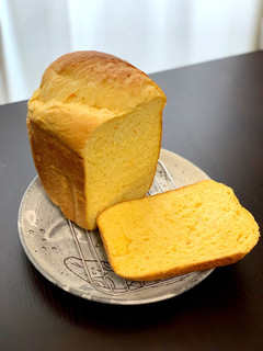 ホームベーカリーで簡単!キャロット食パン-レシピのメイン写真