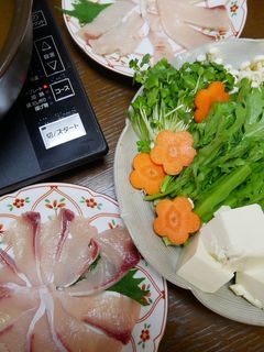 牛だしつゆで食べるブリのなべしゃぶ-レシピのメイン写真