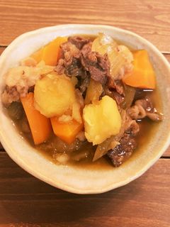 炒めず煮るだけ簡単★肉じゃが-レシピのメイン写真