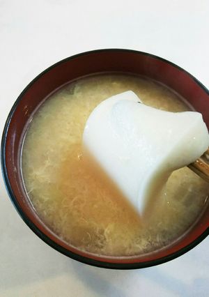 レンジで40秒！のび～る切り餅いり味噌汁-レシピのメイン写真