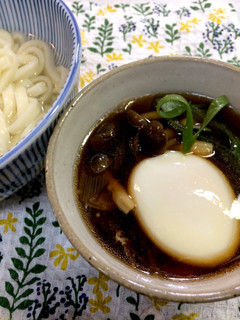 麺つゆで簡単☆温玉入り鶏つけ麺-レシピのメイン写真
