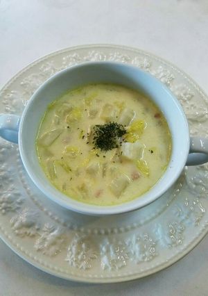 白菜 ベーコン 玉葱の豆乳スープ-レシピのメイン写真