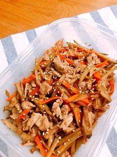 ご飯がすすむ!♡豚肉入りきんぴらごぼう♡-レシピのメイン写真
