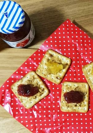 ピーナツバター＆ジェリークラッカー-レシピのメイン写真
