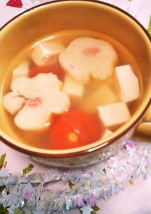 トマトとお麩とお豆腐のお吸い物-レシピのメイン写真