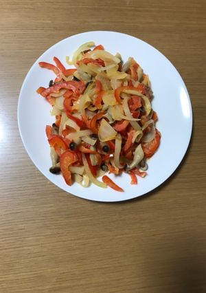 パプリカとしめじのマヨ醤油炒め-レシピのメイン写真