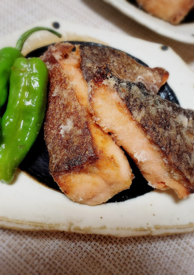 ご飯が進む！秋鮭の中華竜田揚げ-レシピのメイン写真
