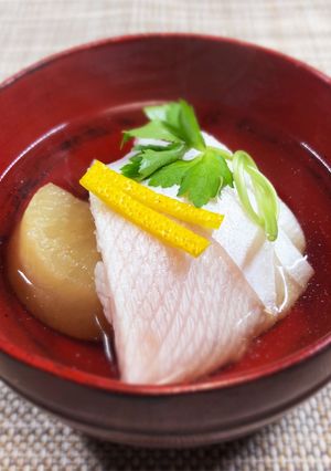 ぶりと大根のお吸い物-レシピのメイン写真