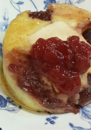 超簡単！クリームチーズと苺のパンケーキ♡-レシピのメイン写真