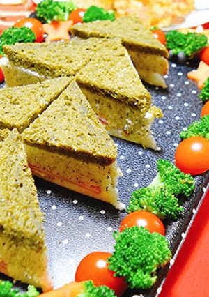 クリスマスに★ゴーヤのグリーンサンド-レシピのメイン写真