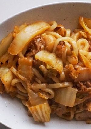 食べるラー油で簡単焼きうどん-レシピのメイン写真
