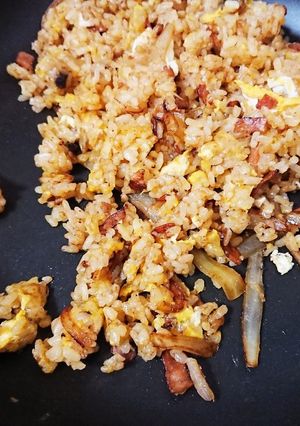 節約!ベーコンと玉ねぎの炒飯オイスター味-レシピのメイン写真