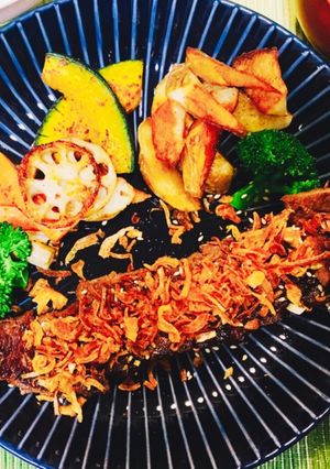 クリスピー!塊肉のフライドオニオンがけ-レシピのメイン写真