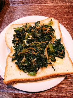 しらすと大根菜のお手軽Caトースト!-レシピのメイン写真