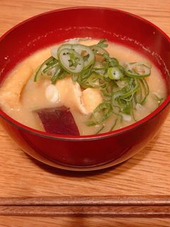 温まる♪さつまいもと油揚げのお味噌汁♪-レシピのメイン写真