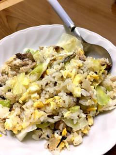 男飯!サバ缶とレタスの炒飯-レシピのメイン写真