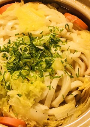 白菜→キムチ★鶏肉と白菜のキムチ鍋うどん-レシピのメイン写真