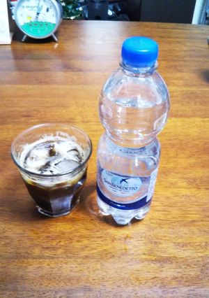 炭酸ミネラルウォーターでコーヒーソーダ-レシピのメイン写真