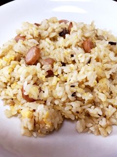 しめじとウィンナーのチャーハン-レシピのメイン写真