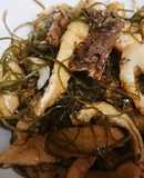 さしみ昆布(切り昆布)といわし缶の煮物