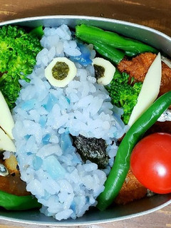 紫キャベツで青!ファインディングドリ弁当-レシピのメイン写真