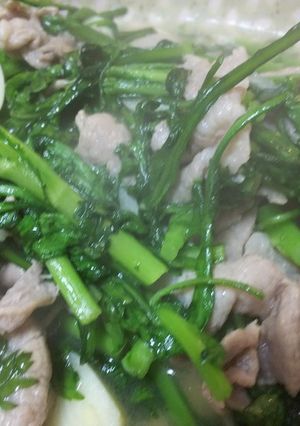 簡単中華・豚肉と春菊のニンニク塩炒め-レシピのメイン写真