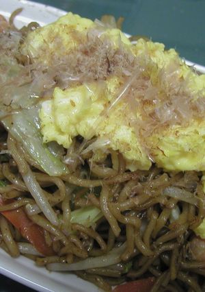 焼きそばをちょっとグレードアップ♪-レシピのメイン写真