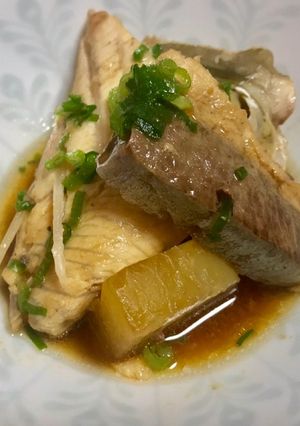 ブリカマの煮付け。-レシピのメイン写真