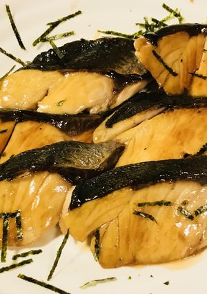 小ぶりのかんぱち切り身の照り焼き-レシピのメイン写真