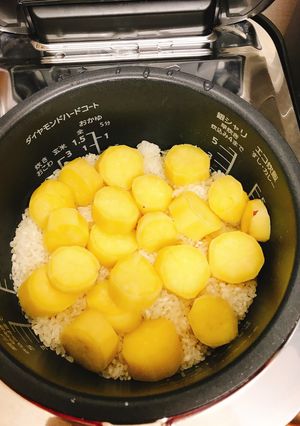ホクホクさつまいものおこわ♪-レシピのメイン写真